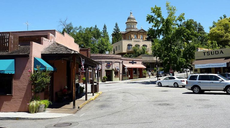 downtown auburn california