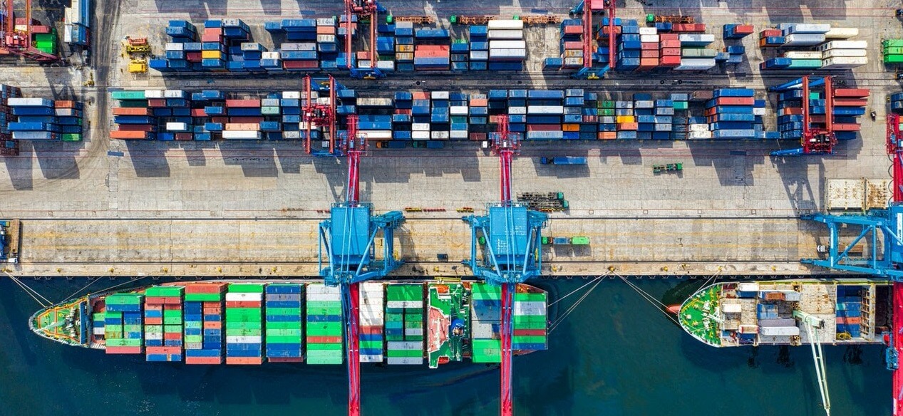 Dock full of shipping containers representing supply chain contingencies